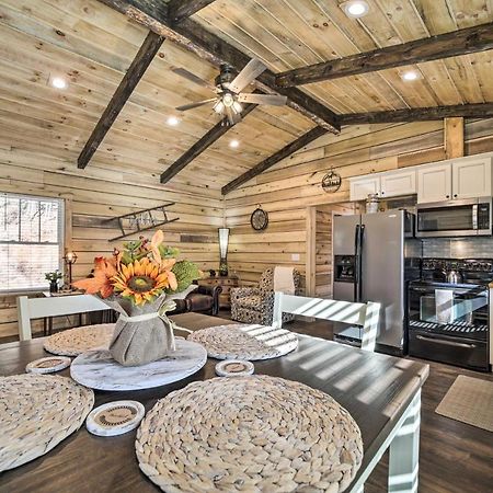 Modern Cabin With Fire Pit Less Than 3 Mi To Trails! Pisgah Forest Exterior photo